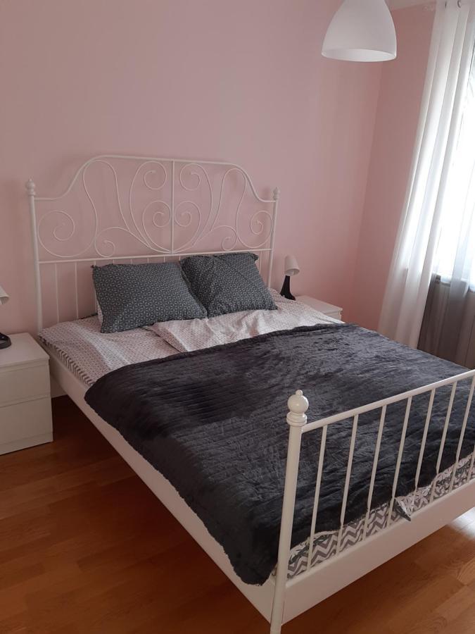 Apartment Sunflower021 Novi Sad Esterno foto