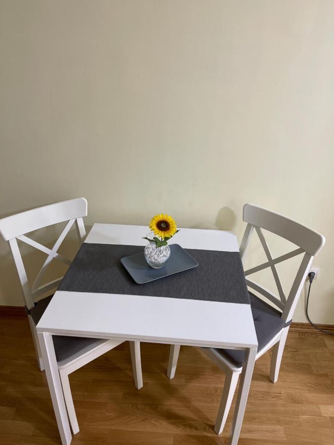 Apartment Sunflower021 Novi Sad Esterno foto